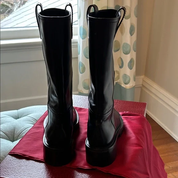 Tamara Mellon Black Leather Winter Boots - Picture 5 of 6